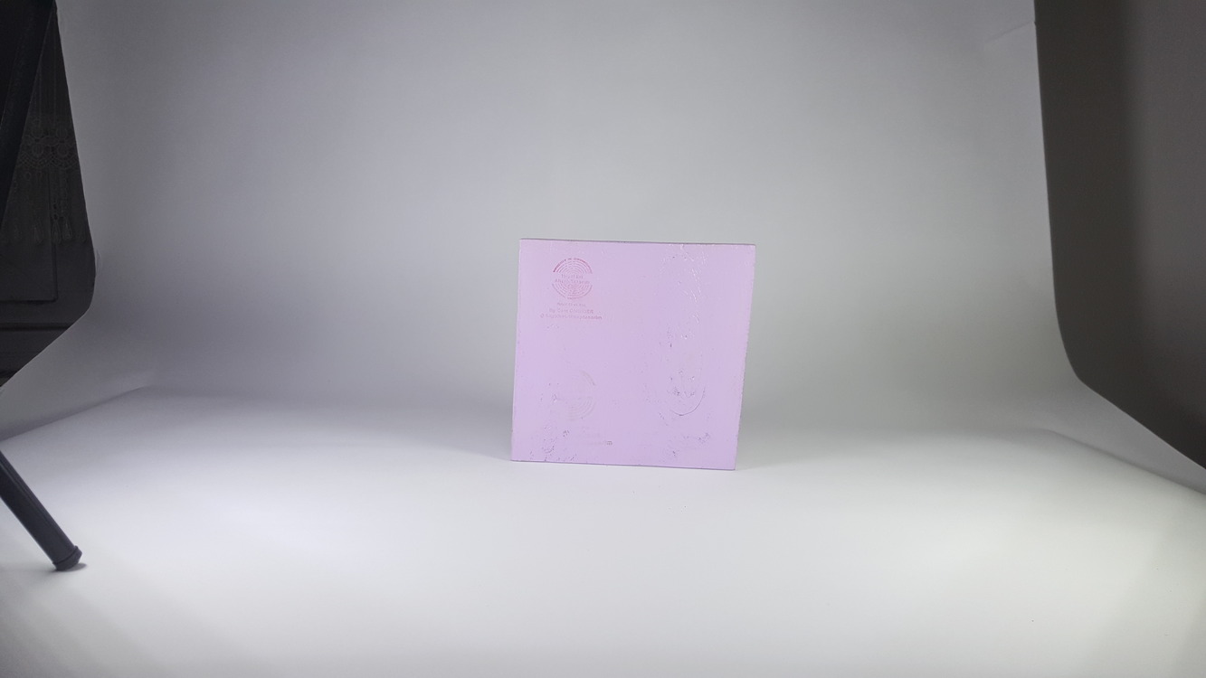 El Yapımı Masif Ahşap Duvar Süsü - 15x15 cm