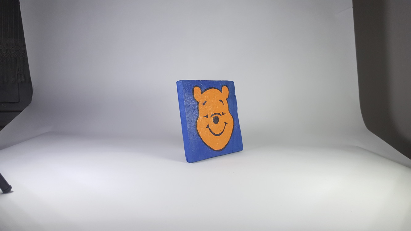 El Yapımı Masif Ahşap Duvar Süsü - 15x15 cm