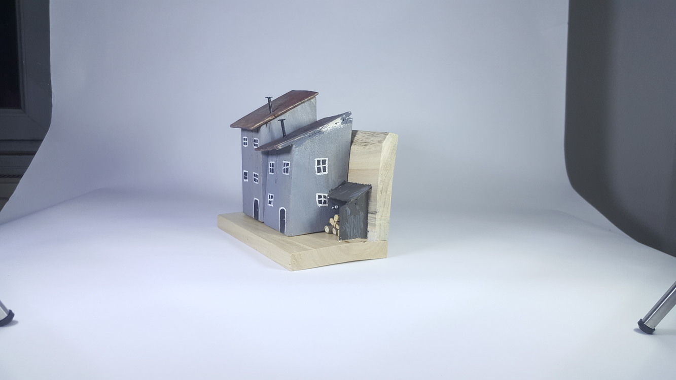 Ahşap ve Doğanın Buluşması (18,5x11x17 cm.)- Eşsiz Minik Sokak Canlandırması -