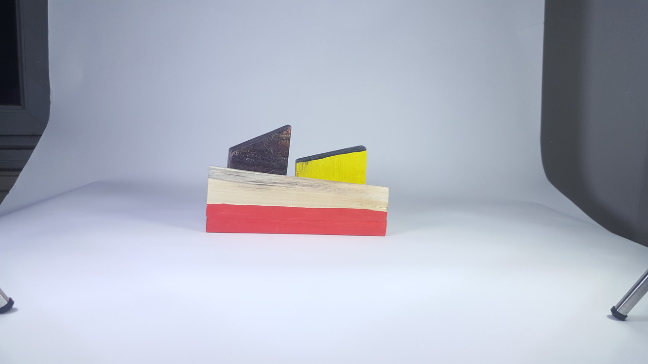 Eşsiz Minik Sokak Canlandırması - Ahşap ve Doğanın Buluşması (21x12x9 cm.)