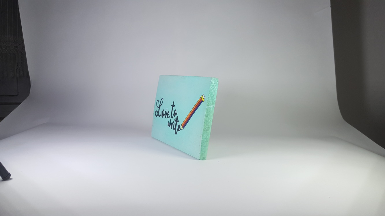 El Yapımı Masif Ahşap Duvar Süsü - 17x15 cm