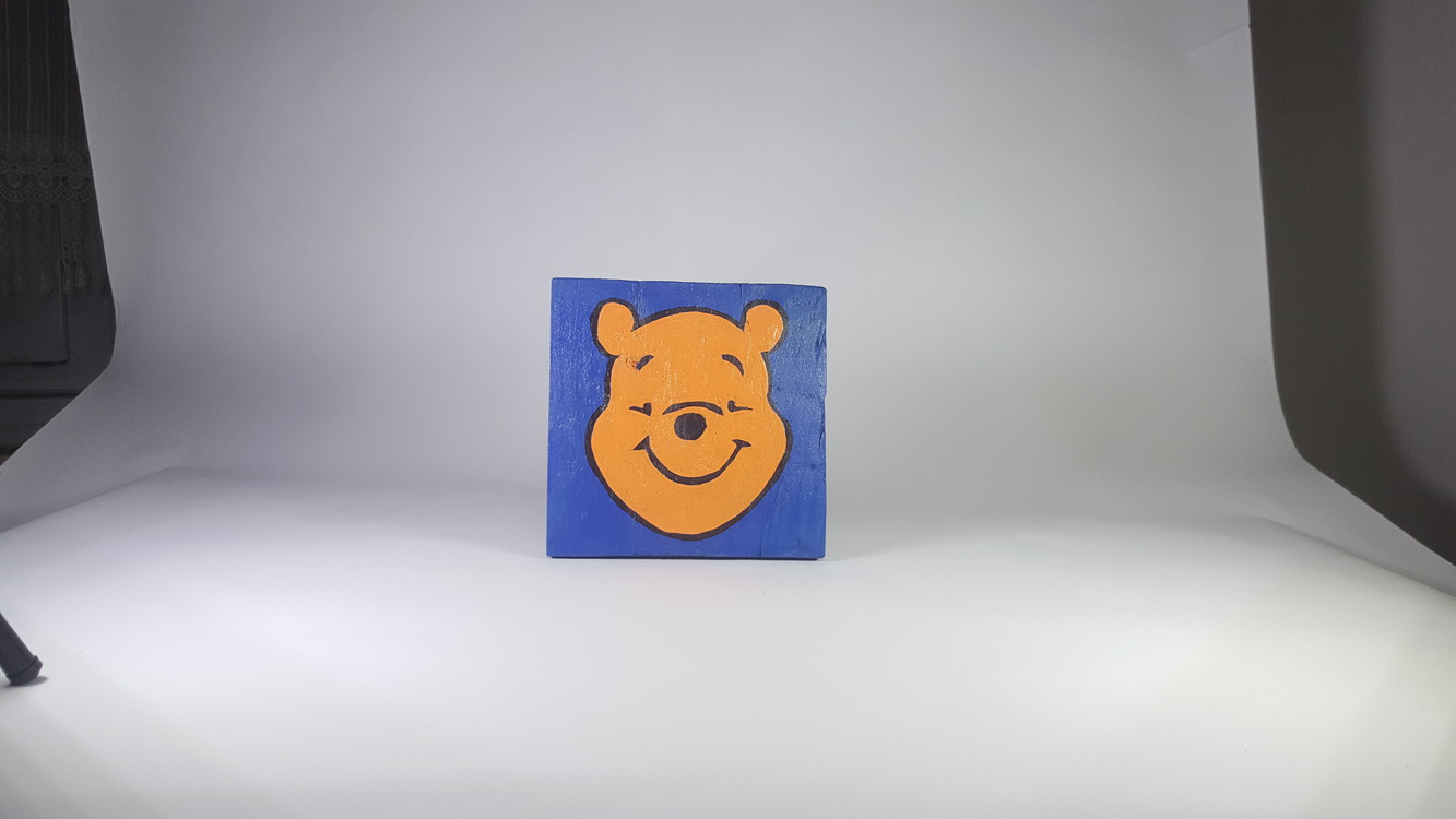 El Yapımı Masif Ahşap Duvar Süsü - 15x15 cm