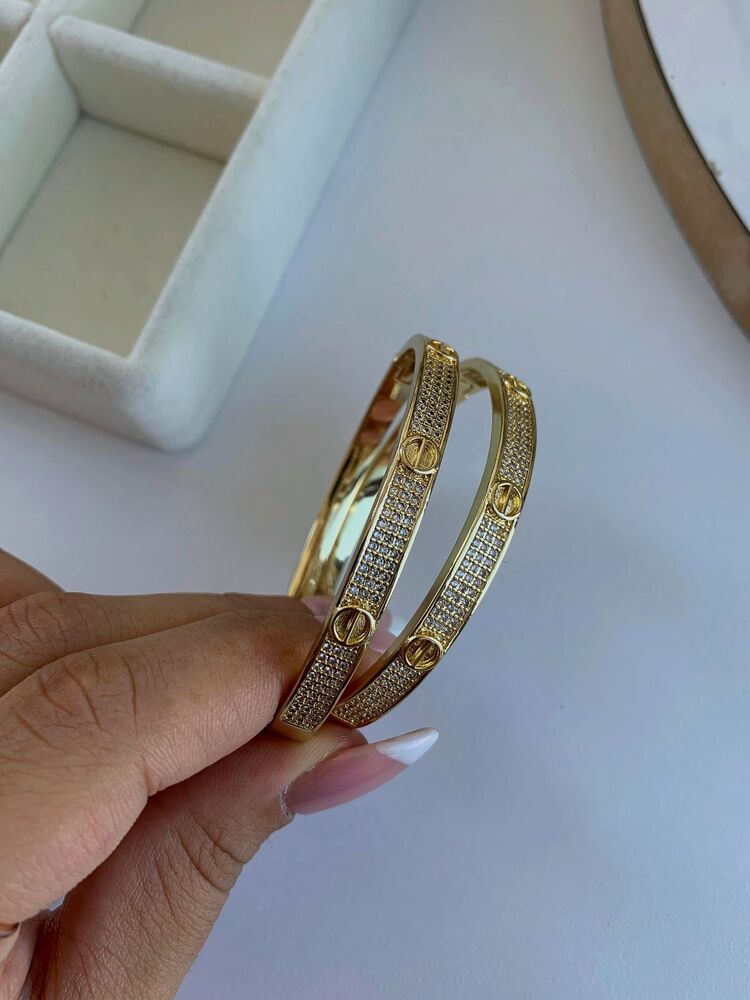 VIP | Marka Model Zirkon Taşlı Kelepçe