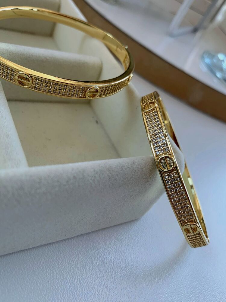 VIP | Marka Model Zirkon Taşlı Kelepçe