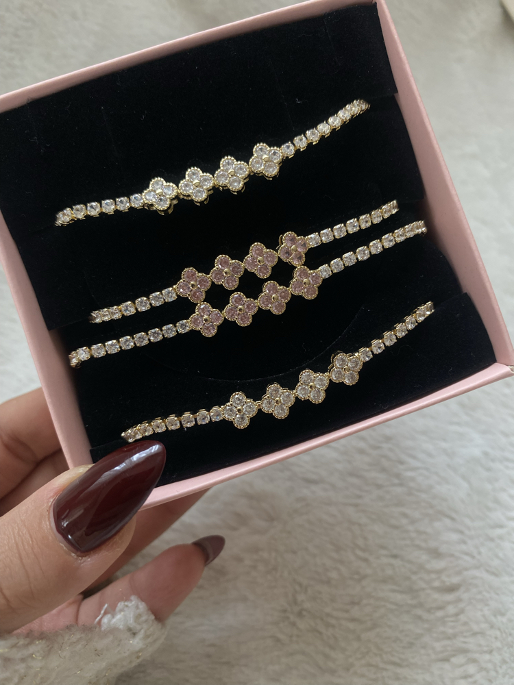 Özel Seri | Yonca Model Pembe Taşlı Su Yolu Bileklik