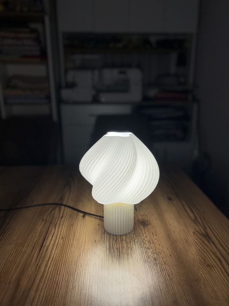 Naria LED lamba