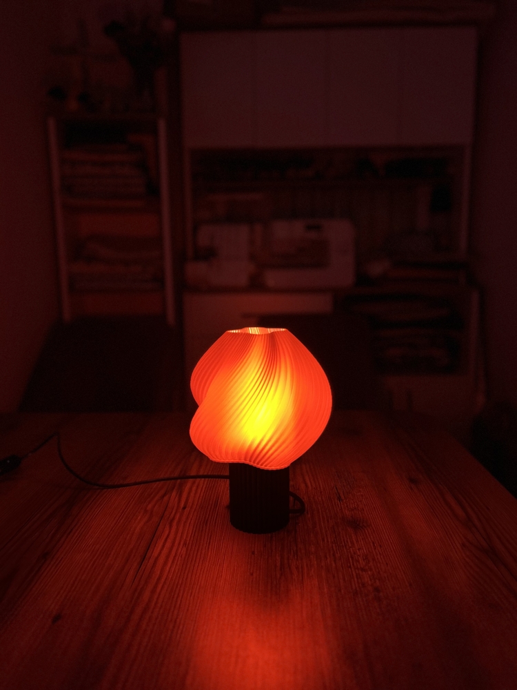 Naria LED lamba