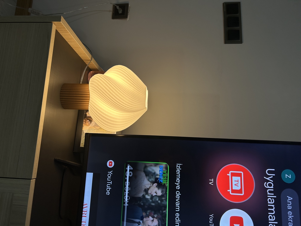 Naria LED lamba