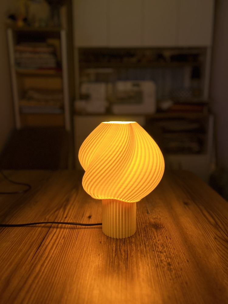 Naria LED lamba