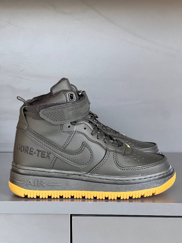 Nike Air Force