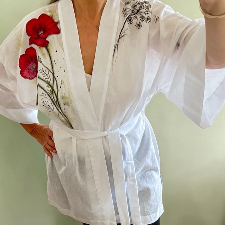 Kimono, hand-painted • Two poppies
