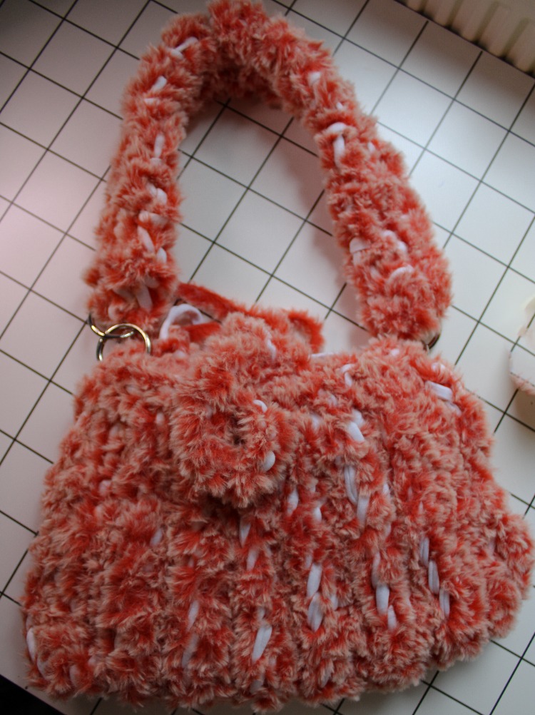 Clementine Peluş Bag
