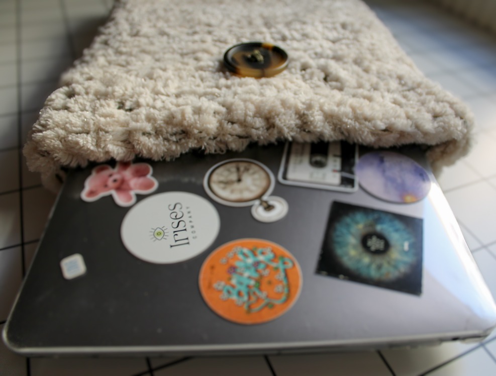 IVORY MacBook Kılıfı