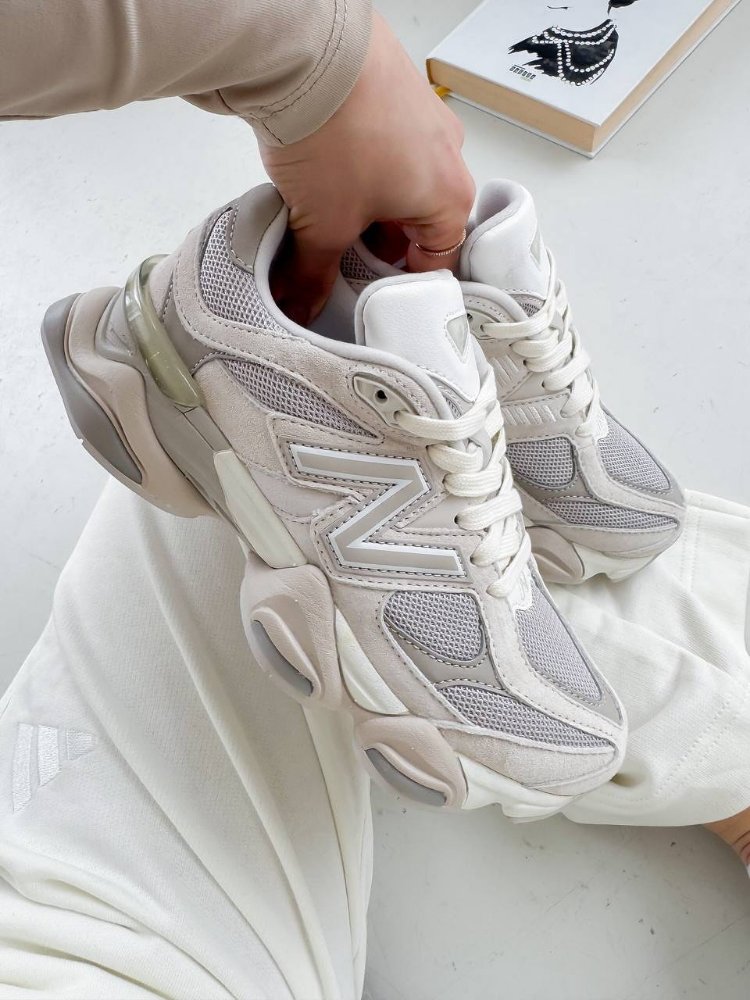 New Balance 9060 Beige
