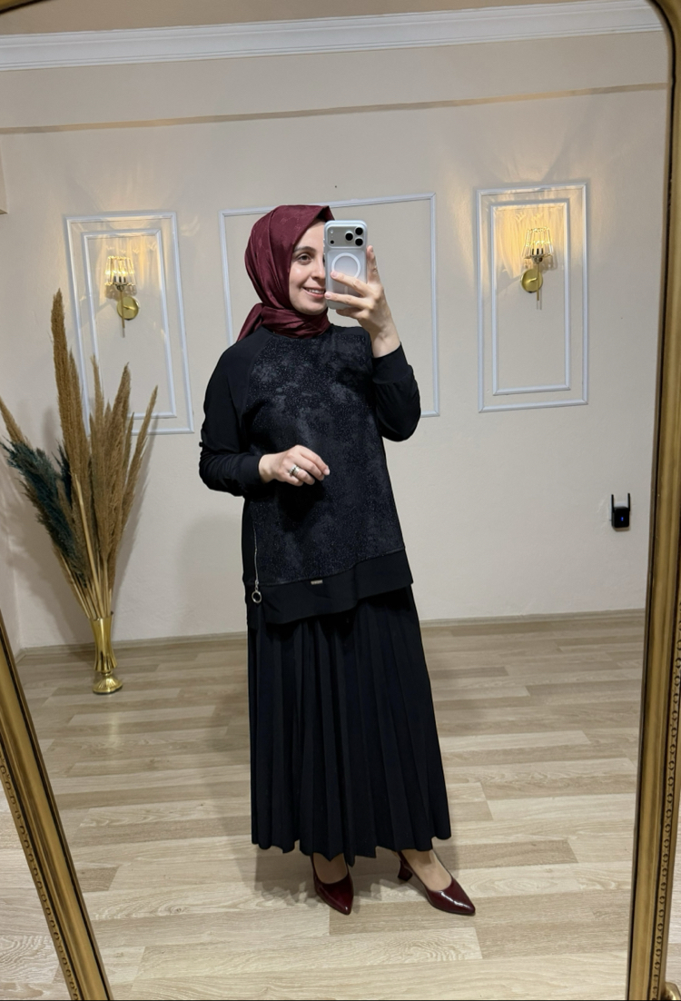 Bluzu sim detaylı etekli takım SİYAH 