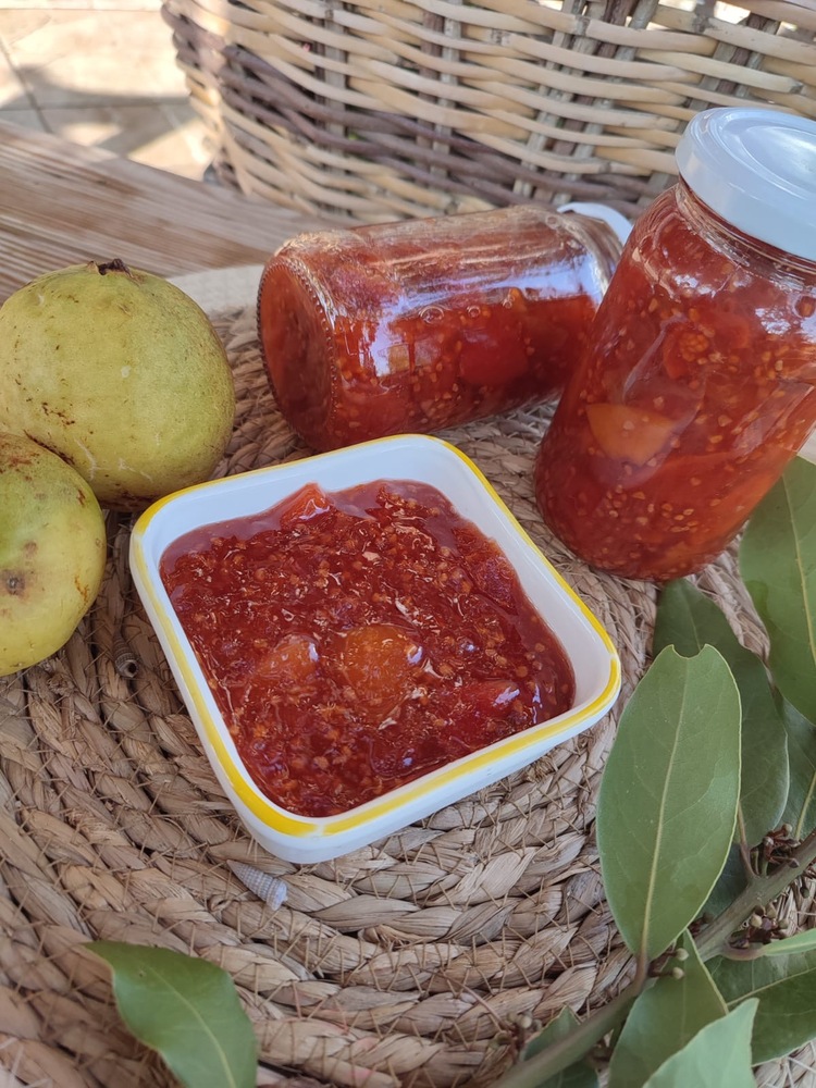 Guava ve bodrum yeşili Reçeli (370 cc)
