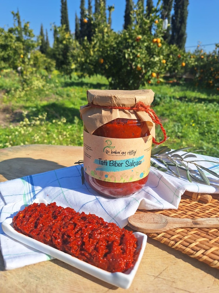 Tatlı Biber Salçası (720 Cc)