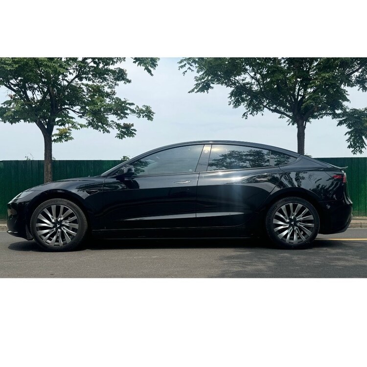 Tesla Model Y SOUL Jant Kapağı Seti 19 İnç, Siyah Gümüş Renk 4 ADET