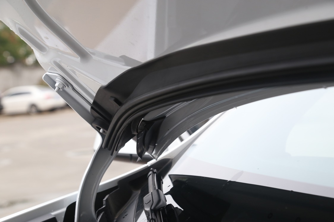 Tesla Model Y Kaput İçi Su Geçirmez Kaplama Seti, 3 Adet Set Olarak, Mat Siyah