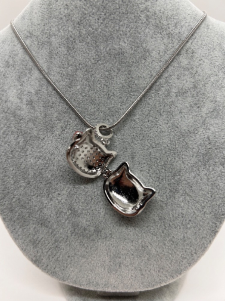Çelik silver hello Kitty anı kolye 