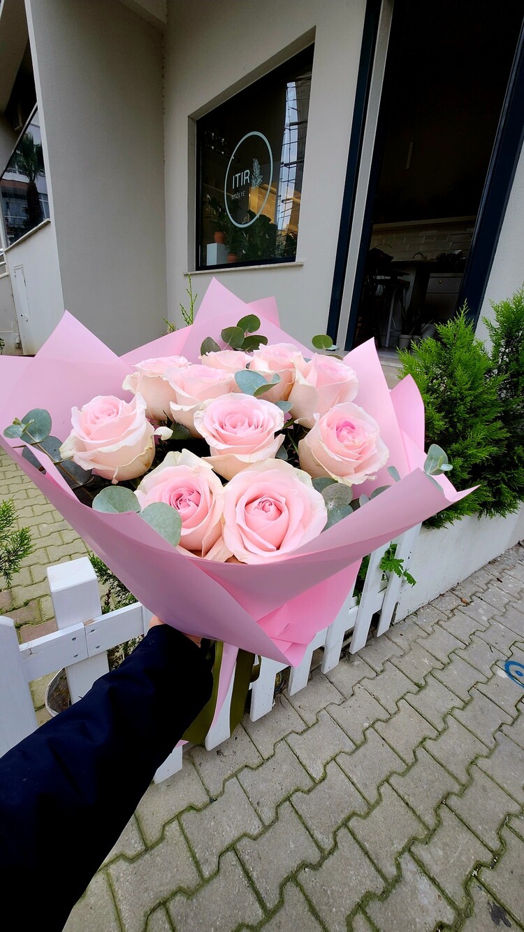 Pembe Gül Buketi