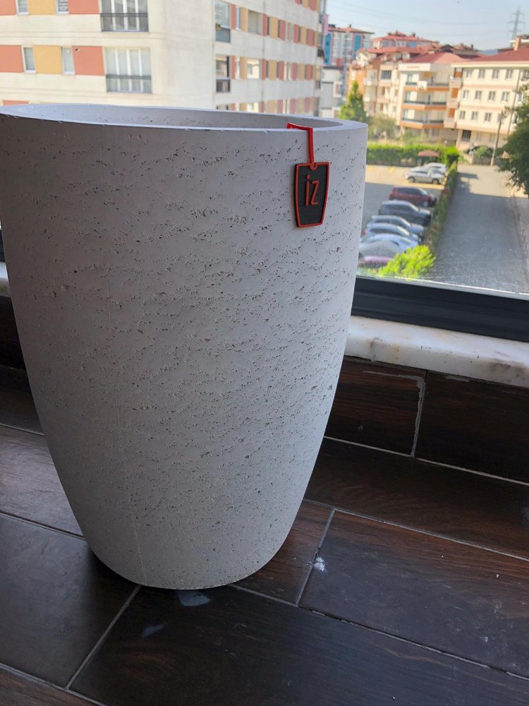 44 cm Masif Model Hafif Beton Saksı