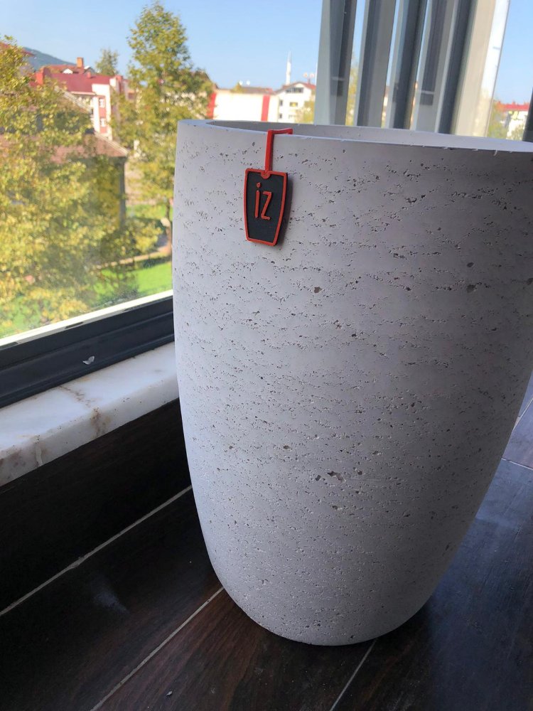 44 cm Masif Model Hafif Beton Saksı