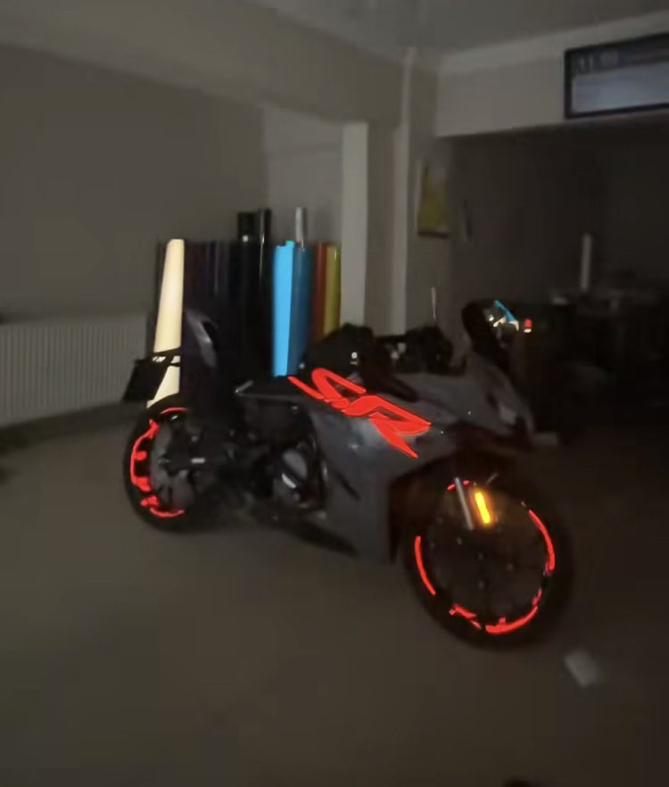 250SR