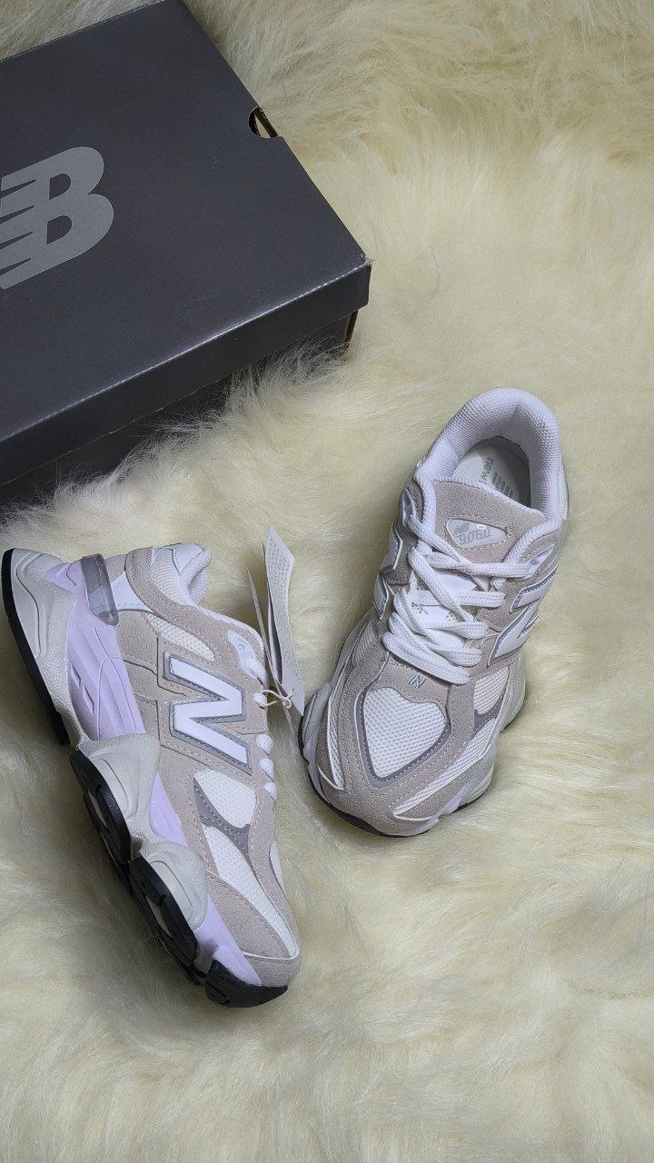NEW BALANCE 9060 WHİTE-CREAM-NUBUCK