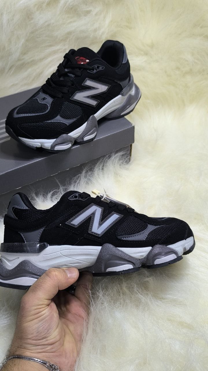NEW BALANCE 9060 BLACK