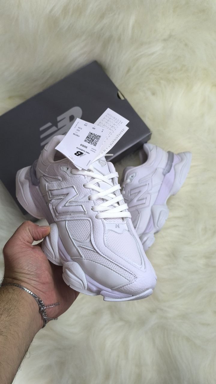 NEW BALANCE 9060 WHİTE