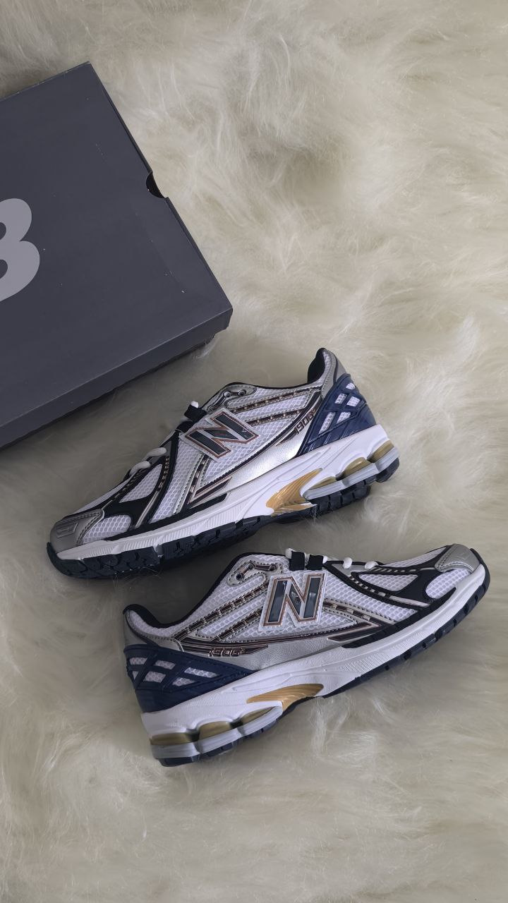NEW BALANCE 1906 NAVY BLUE