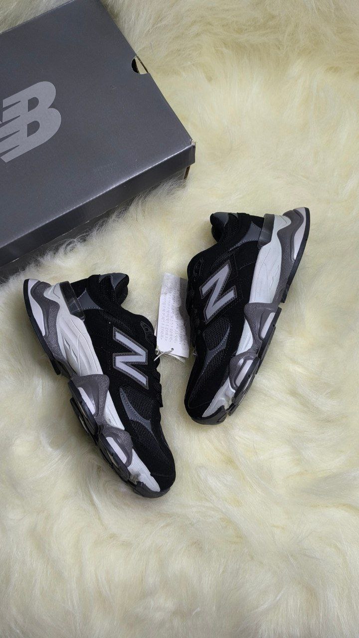 NEW BALANCE 9060 BLACK