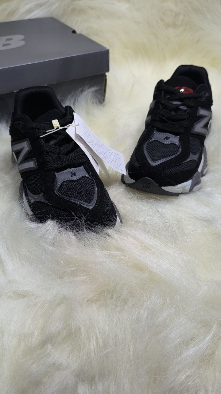 NEW BALANCE 9060 BLACK