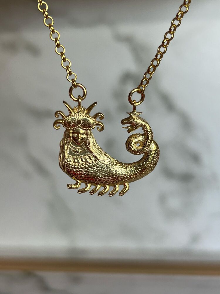 Şahmeran kolye