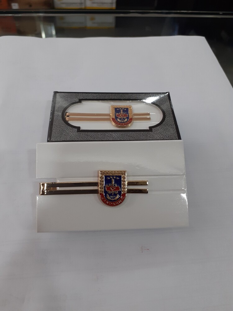 KRAVAT İĞNESİ