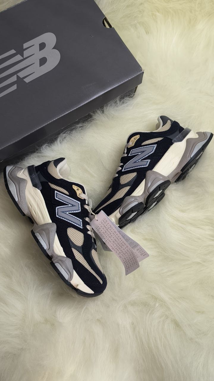 NEW BALANCE 9060 NAVY BLUE-CREAM-NUBUCK