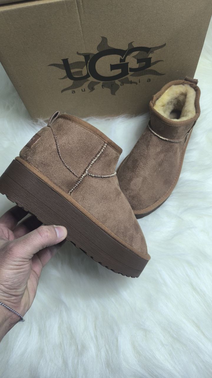 UGG ULTRA MİNİ PLATFORM TABAN TABA