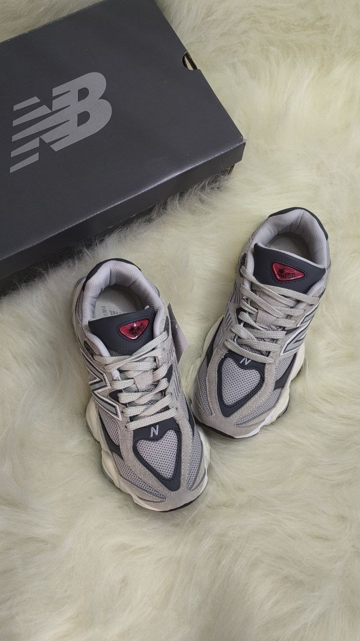 NEW BALANCE 9060 GRAY-ANTHRACİTE