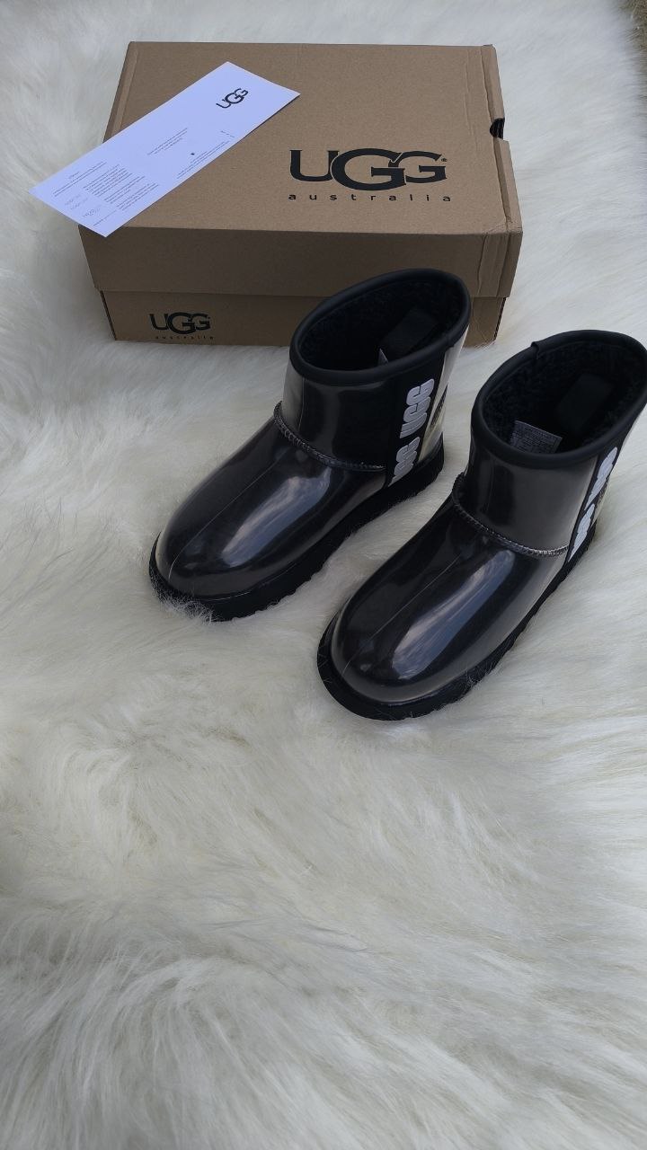 UGG CLASSİC CLEAR MİNİ