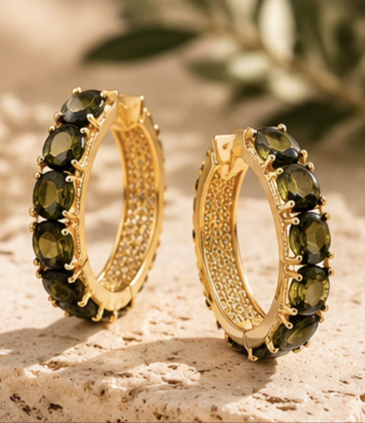 Peridot halka küpe
