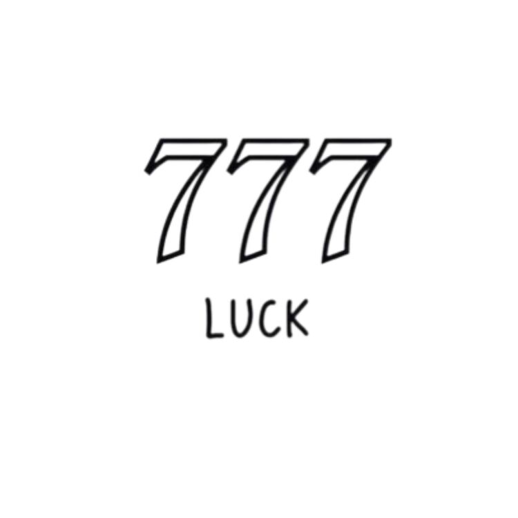 MİNİMAL BOY 777 LUCK (ŞANS) DÖVME 
