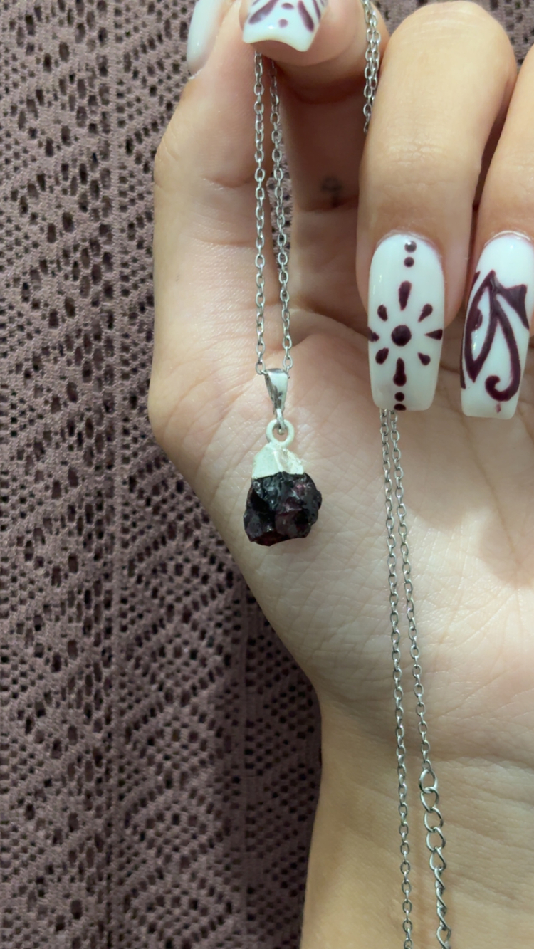 Ham Lal (Garnet) Gümüş Kolye