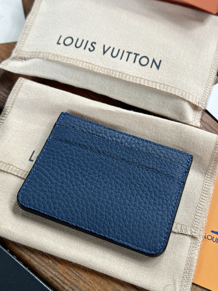 LV Kartlık Lacivert %100 HAKİKİ DERİ (KUTULU, TOZ TORBALI)