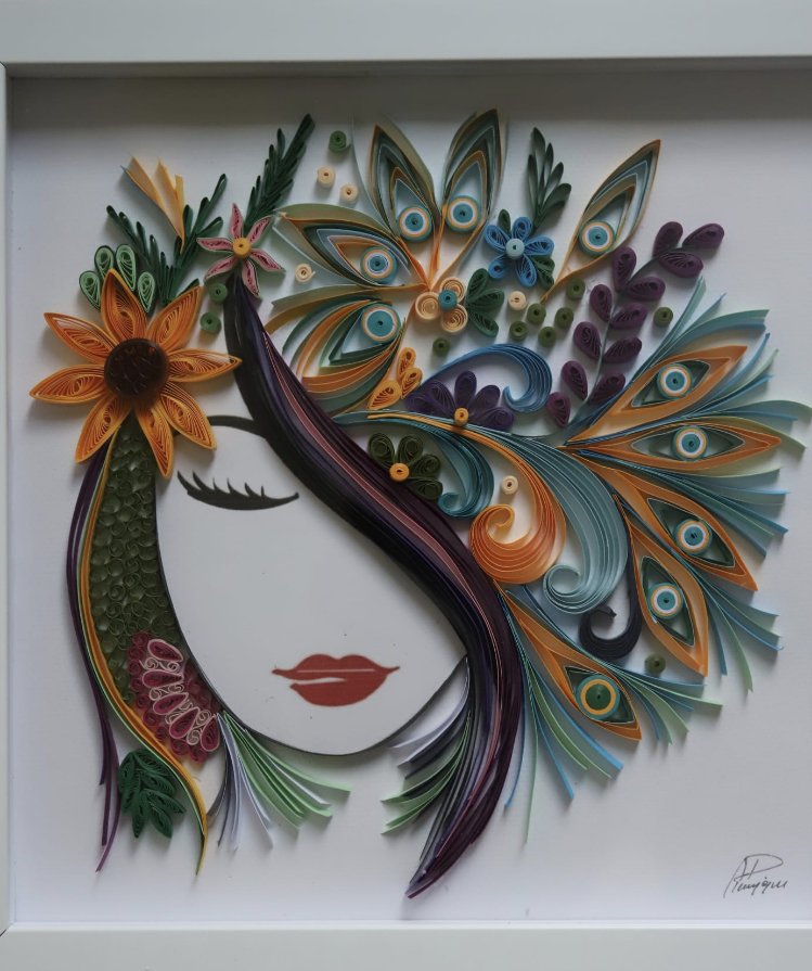 Kağıt Telkari (Quilling) Sanatı: Renkli Çiçek Kompozisyonlu Kadın Portresi