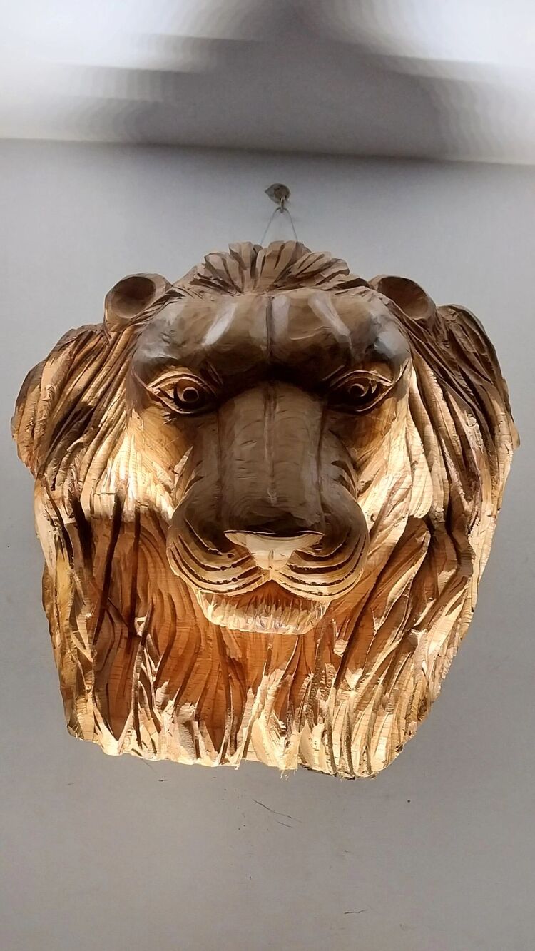 aslan heykeli