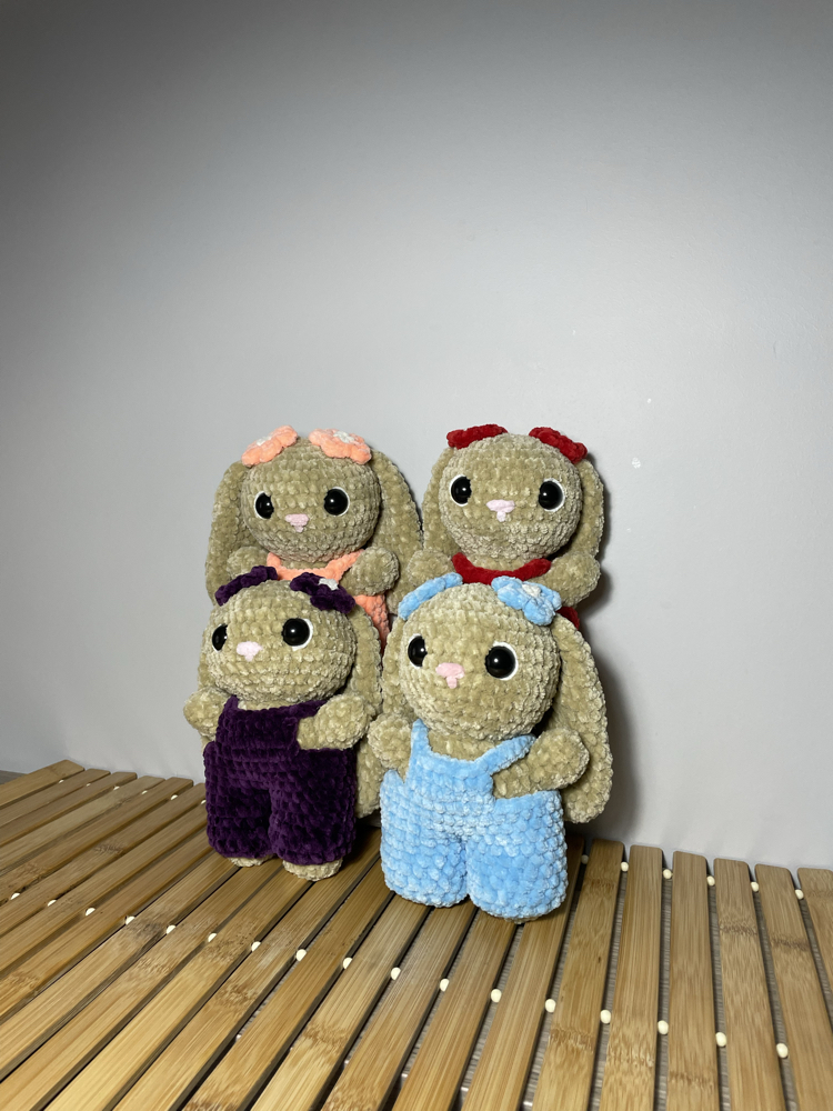 Tulumlu Tavşan Amigurumi