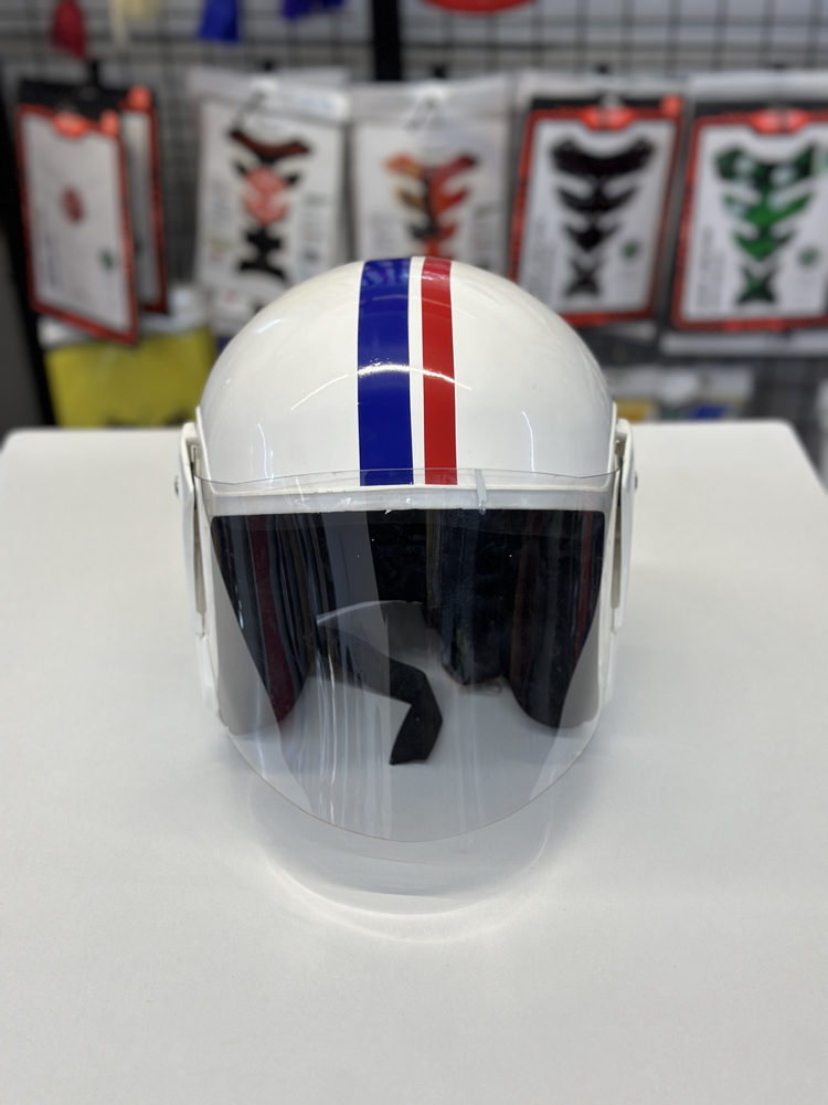 Retro Beyaz Vizörlü Yarım Motosiklet Kaskı