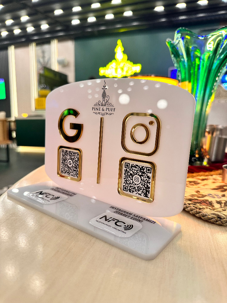 Çift QR & NFC Özellikli PleksiGlass Stant Yatay Oval Tasarımlı
