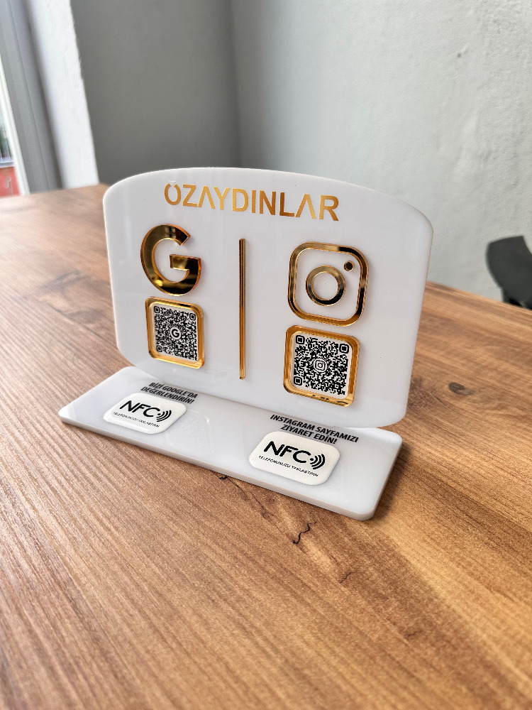 Çift QR & NFC Özellikli PleksiGlass Stant Yatay Oval Tasarımlı